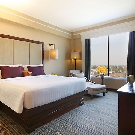 The Imperial Hotel & Convention Centre Korat Nakhonratchasima Esterno foto