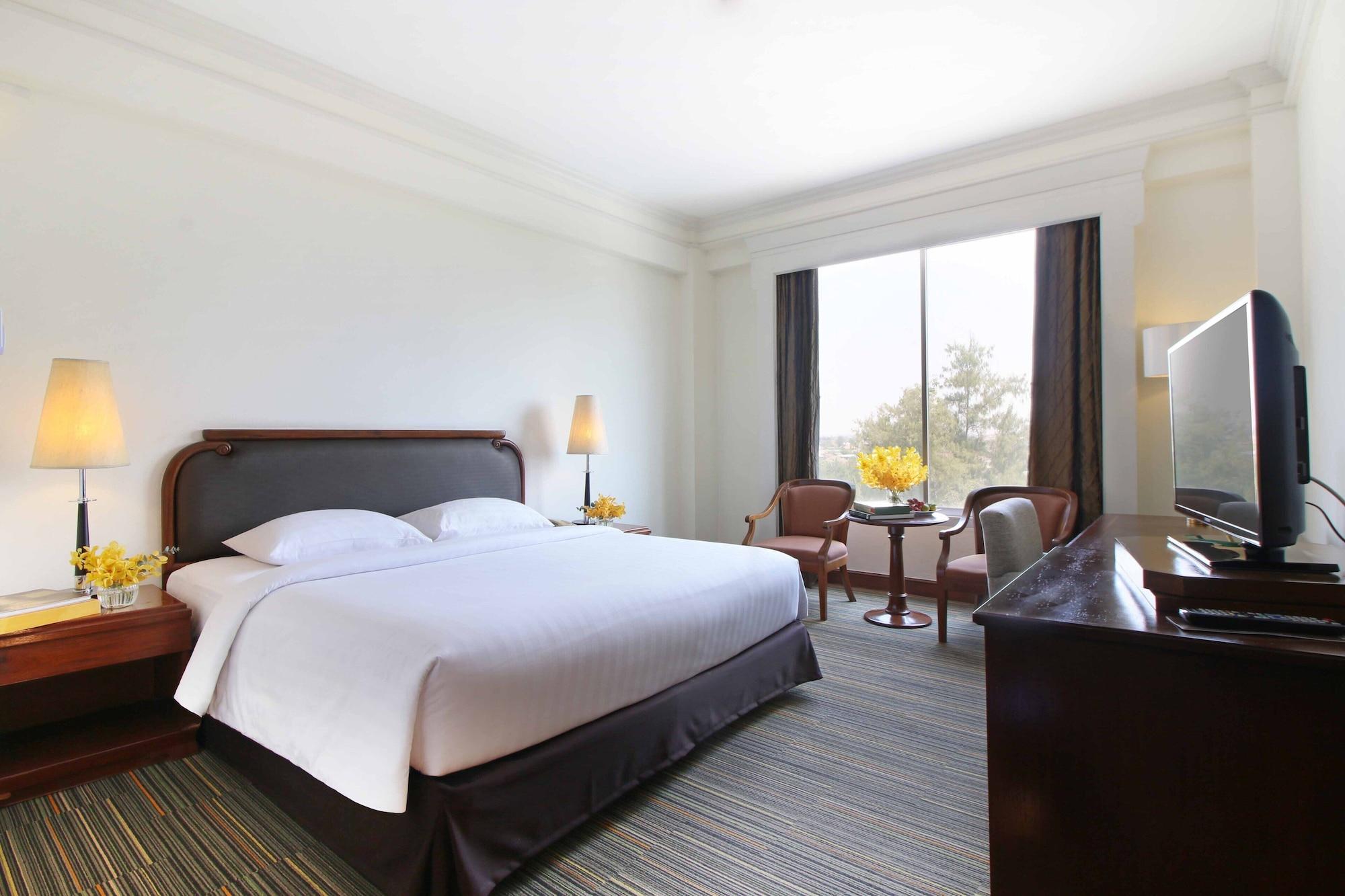 The Imperial Hotel & Convention Centre Korat Nakhonratchasima Esterno foto