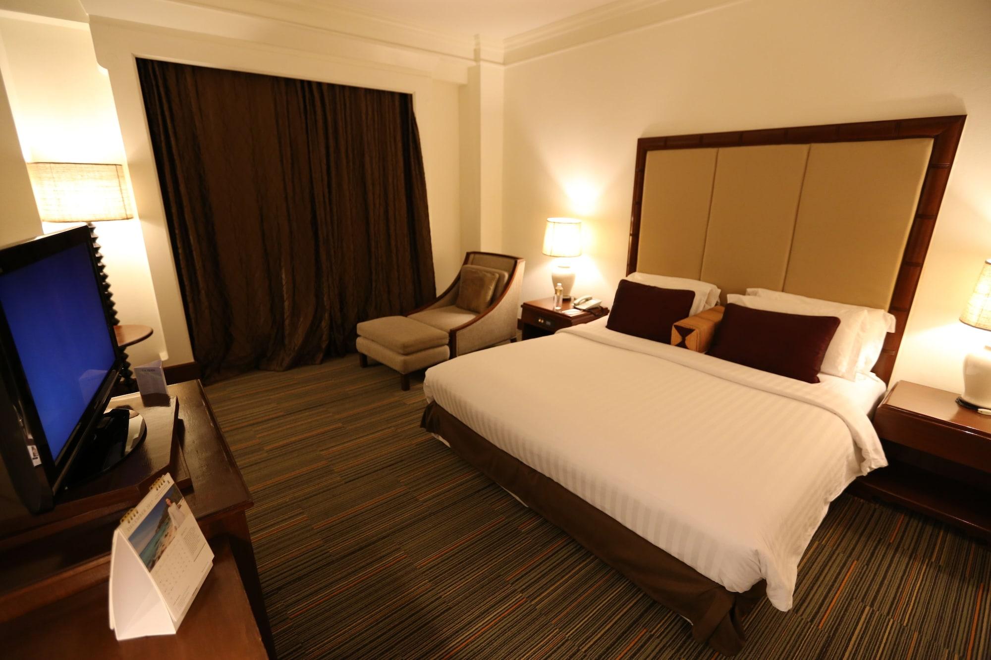 The Imperial Hotel & Convention Centre Korat Nakhonratchasima Esterno foto