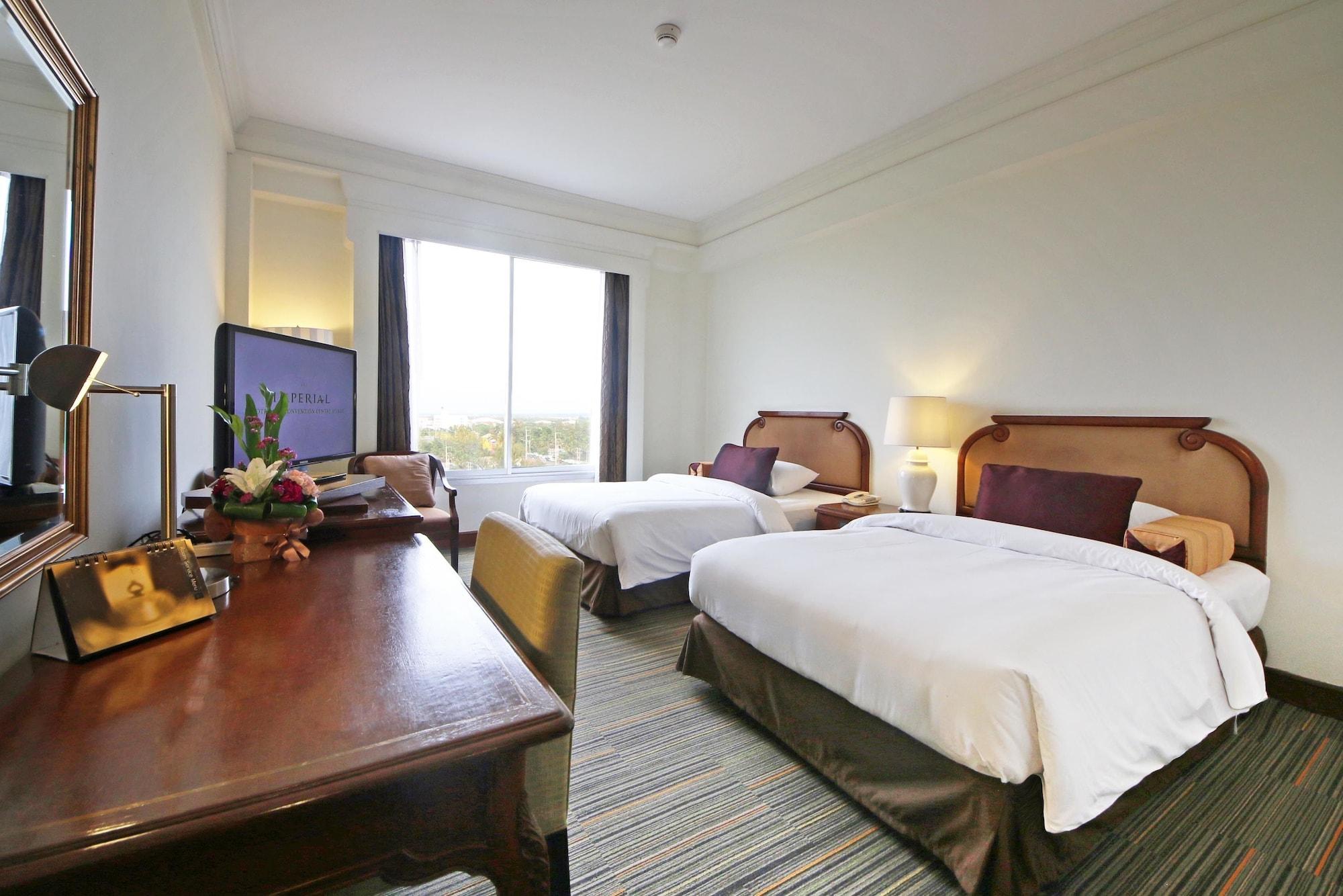 The Imperial Hotel & Convention Centre Korat Nakhonratchasima Esterno foto