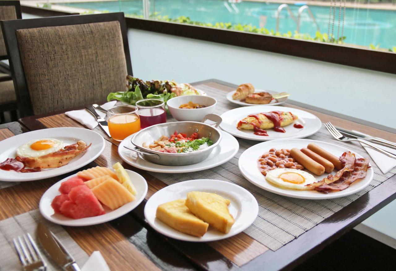 The Imperial Hotel & Convention Centre Korat Nakhonratchasima Esterno foto