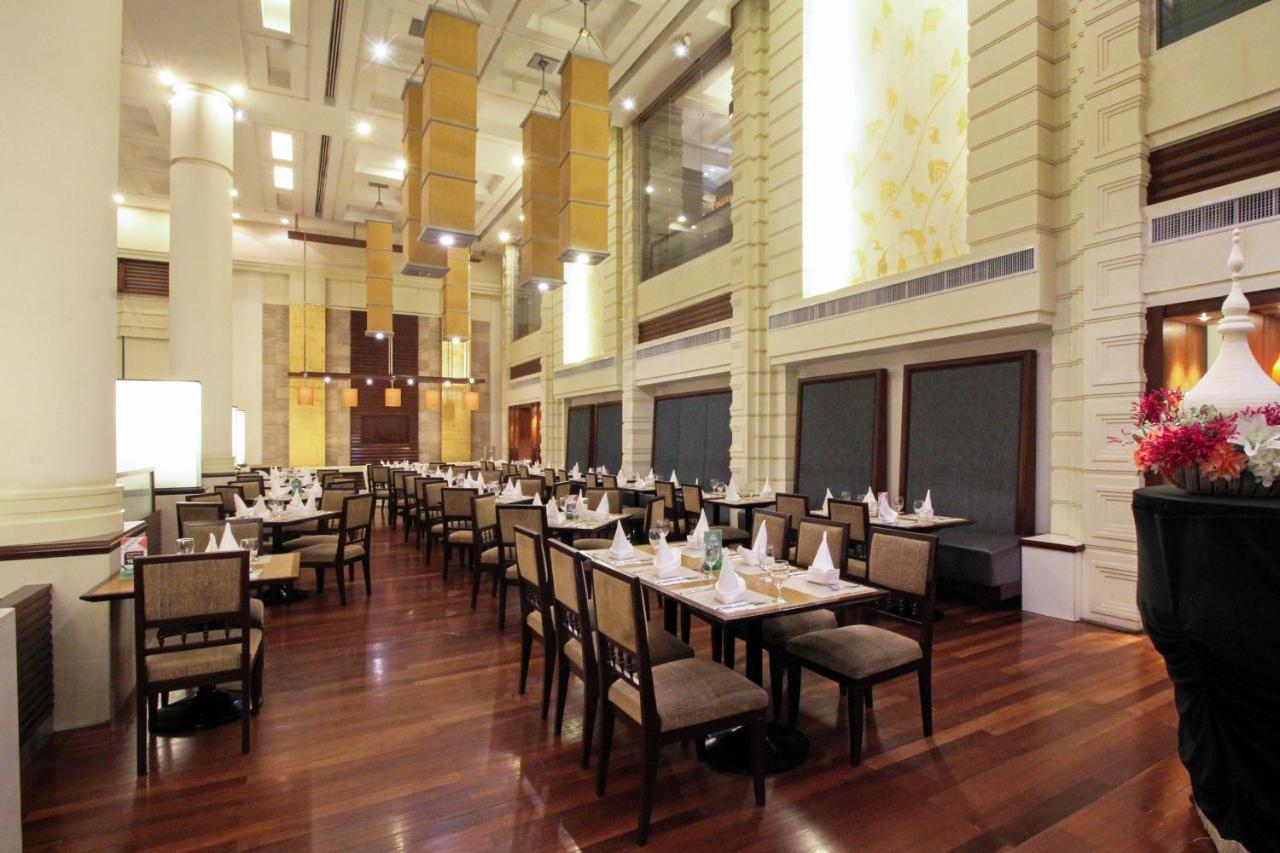 The Imperial Hotel & Convention Centre Korat Nakhonratchasima Esterno foto